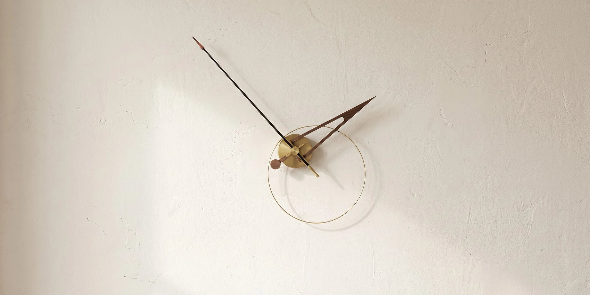 Modern Wall Clocks collection cover