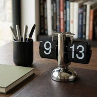 Retro flip clock | Jorbury