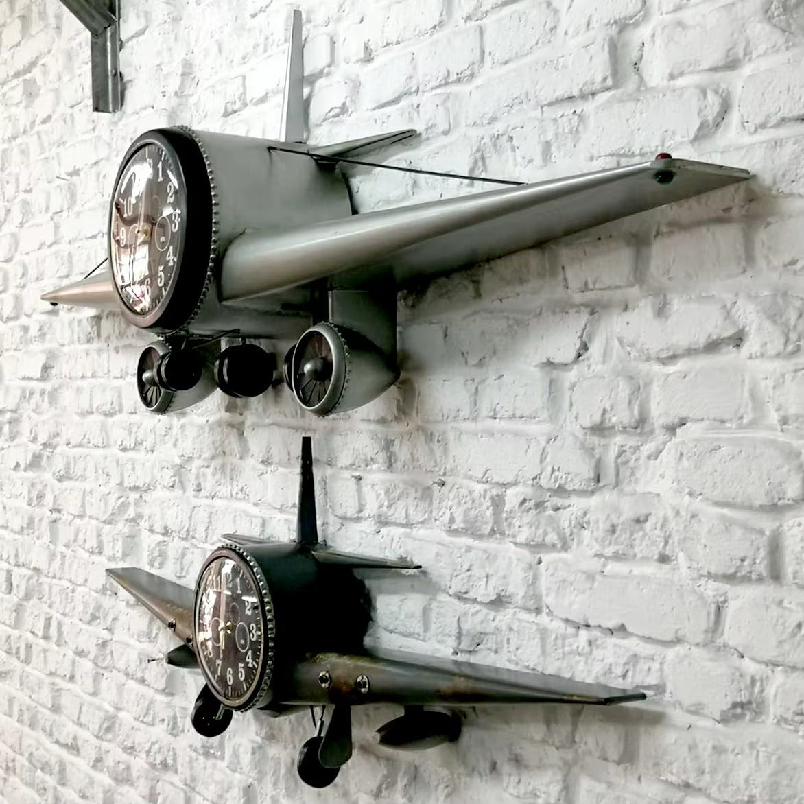 Vintage airplane wall clock | Ainsley