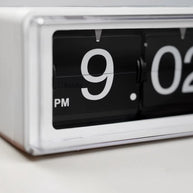 Vintage flip clock | Feybrook