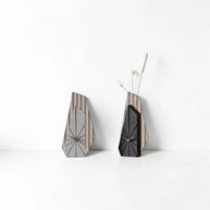Modern geometric desk clock | Soarby